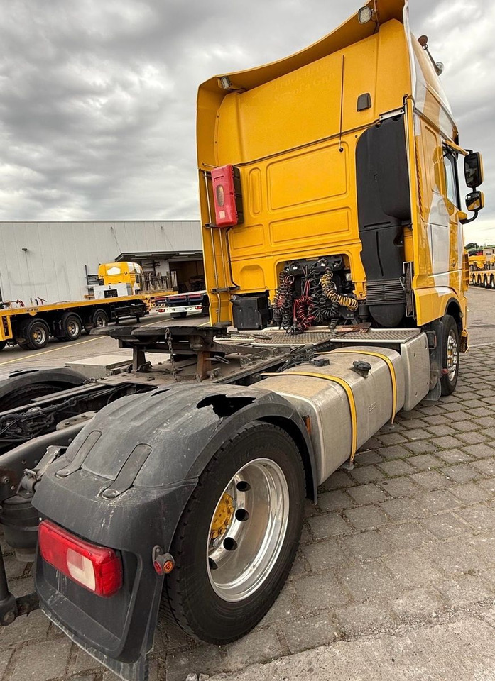 DAF XF460 4x2, Retarder, Euro 6, ALU Felgen - Tractor head: gambar 3 DAF XF460 4x2, Retarder, Euro 6, ALU Felgen - Tractor head: gambar 3