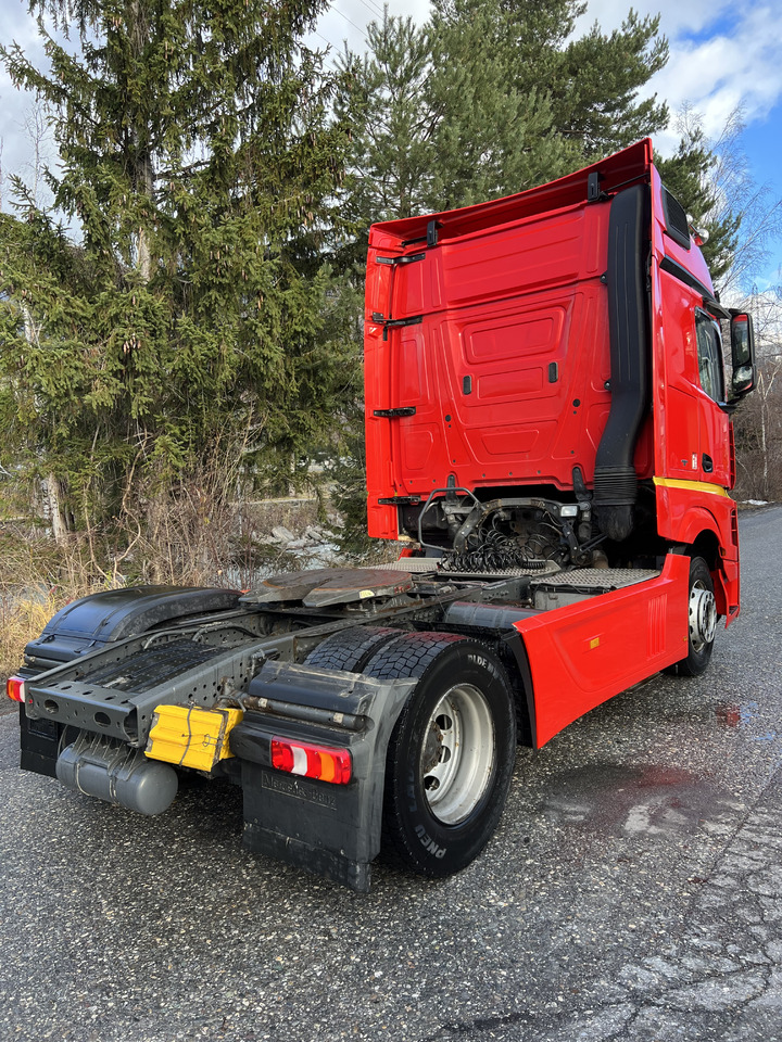 MERCEDES-BENZ Actros 1845 4x2, E6, Retarder - Tractor head: gambar 4 MERCEDES-BENZ Actros 1845 4x2, E6, Retarder - Tractor head: gambar 4