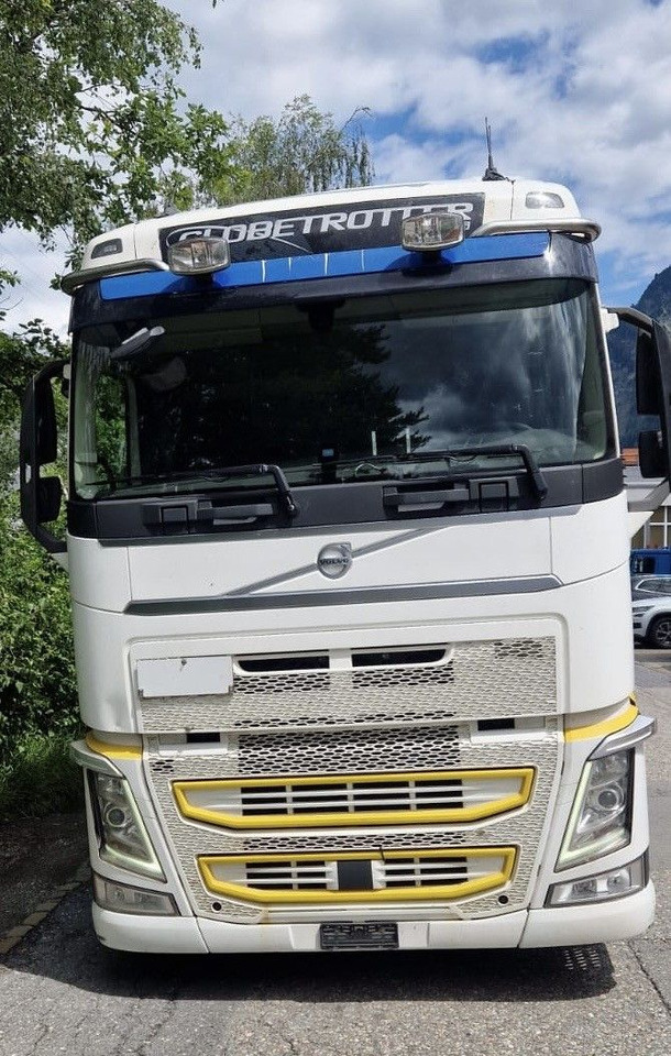 Volvo FH460 4x2R, E6, Ladebordwand - Truk dengan terpal samping: gambar 3 Volvo FH460 4x2R, E6, Ladebordwand - Truk dengan terpal samping: gambar 3