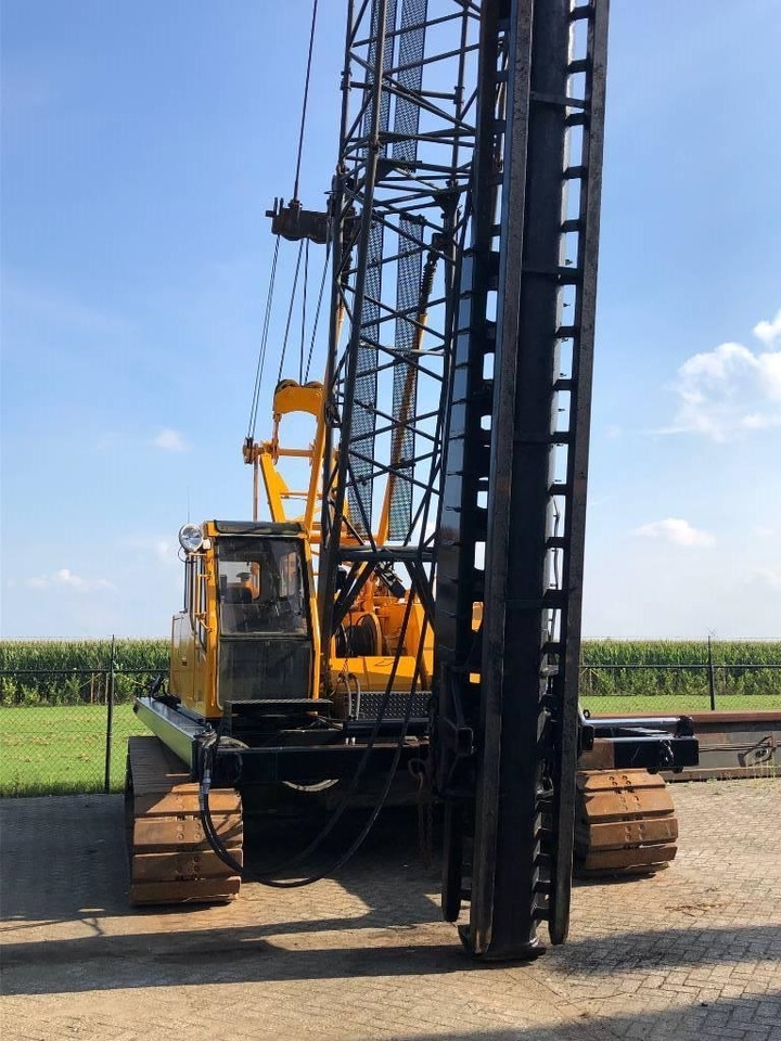 Kobelco 7035 - Derek perayap: gambar 5 Kobelco 7035 - Derek perayap: gambar 5