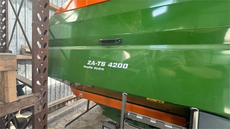 Amazone ZA-TS 4200 Hydro ZA-TS 4200 Hydro - Penyebar kotoran: gambar 3 Amazone ZA-TS 4200 Hydro ZA-TS 4200 Hydro - Penyebar kotoran: gambar 3