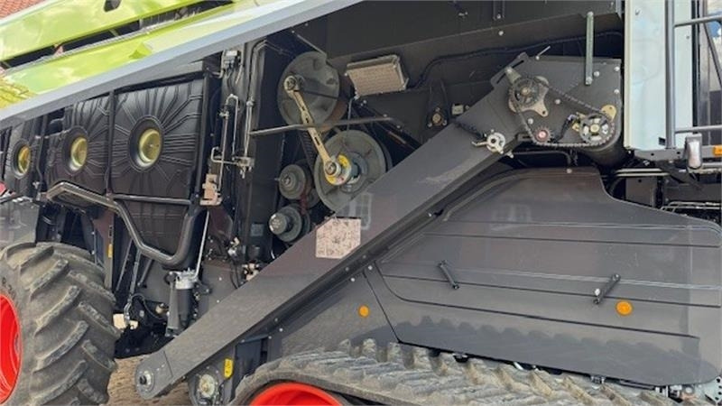 Leasing Claas Lexion 8800TT 8800 TT, m. meget udstyr Claas Lexion 8800TT 8800 TT, m. meget udstyr: gambar 11 Leasing Claas Lexion 8800TT 8800 TT, m. meget udstyr Claas Lexion 8800TT 8800 TT, m. meget udstyr: gambar 11