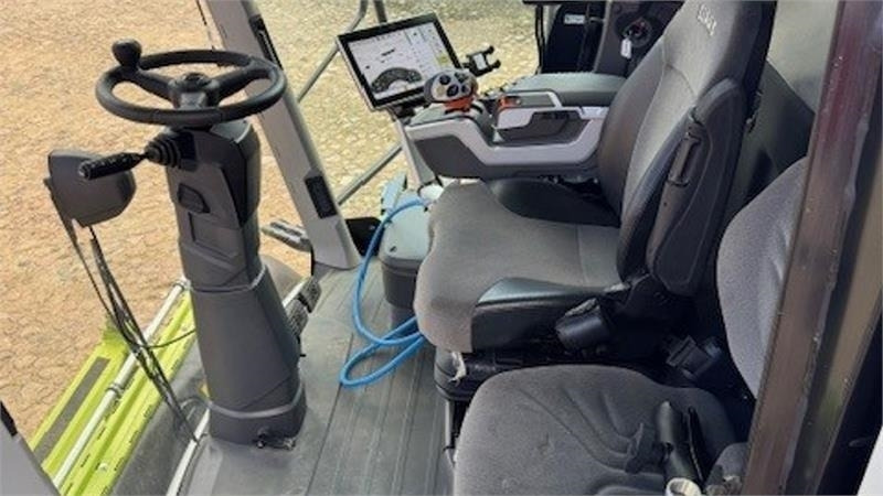 Leasing Claas Lexion 8800TT 8800 TT, m. meget udstyr Claas Lexion 8800TT 8800 TT, m. meget udstyr: gambar 15 Leasing Claas Lexion 8800TT 8800 TT, m. meget udstyr Claas Lexion 8800TT 8800 TT, m. meget udstyr: gambar 15