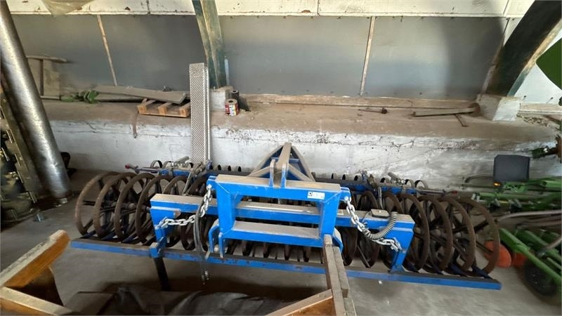 Dal-Bo 4m Frontpakker Levelflex 2000 4 m.  - Rol pertanian: gambar 2 Dal-Bo 4m Frontpakker Levelflex 2000 4 m.  - Rol pertanian: gambar 2