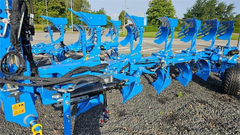 Lemken JUWEL 10M - Bajak: gambar 1 Lemken JUWEL 10M - Bajak: gambar 1