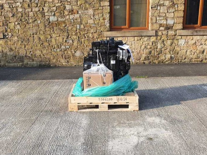 Cummins B6.7 engine unused 6 cylinder CM2450 ECU QSB - Mesin untuk Peralatan konstruksi: gambar 1 Cummins B6.7 engine unused 6 cylinder CM2450 ECU QSB - Mesin untuk Peralatan konstruksi: gambar 1