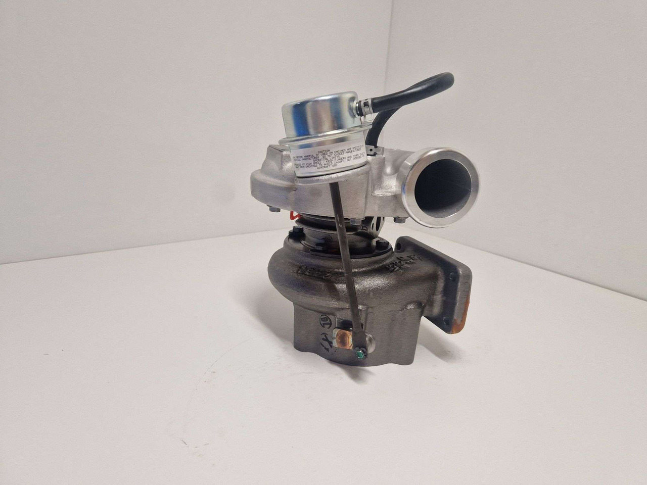 JCB 74kw mT3 Turbo Garrett Turbocharger 320/06161 / 762931-10 - Suku Cadang Mesin untuk Peralatan konstruksi: gambar 1 JCB 74kw mT3 Turbo Garrett Turbocharger 320/06161 / 762931-10 - Suku Cadang Mesin untuk Peralatan konstruksi: gambar 1