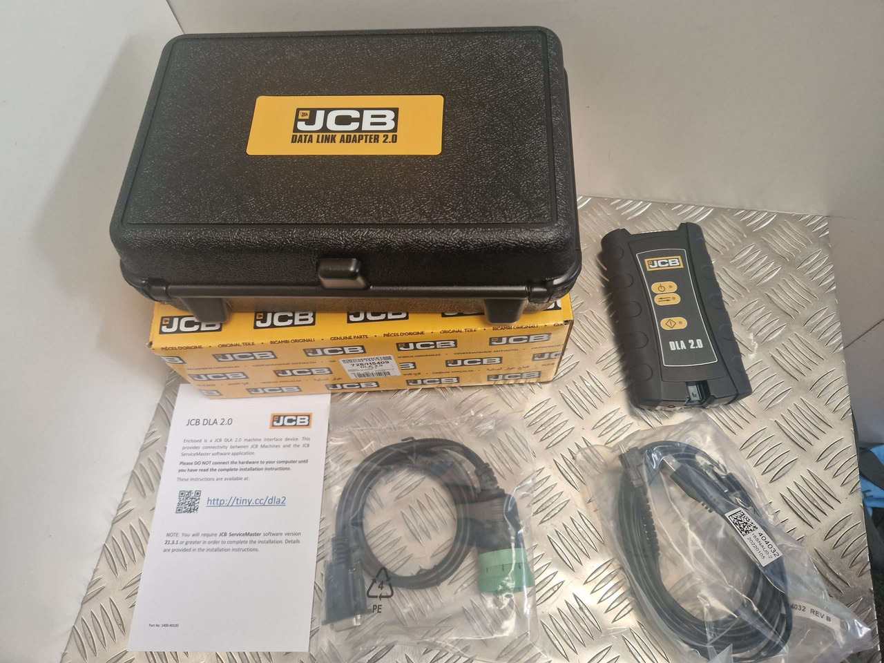 JCB DLA Data link Adapter GENUINE NEW - Suku Cadang Mesin untuk Peralatan konstruksi: gambar 1 JCB DLA Data link Adapter GENUINE NEW - Suku Cadang Mesin untuk Peralatan konstruksi: gambar 1