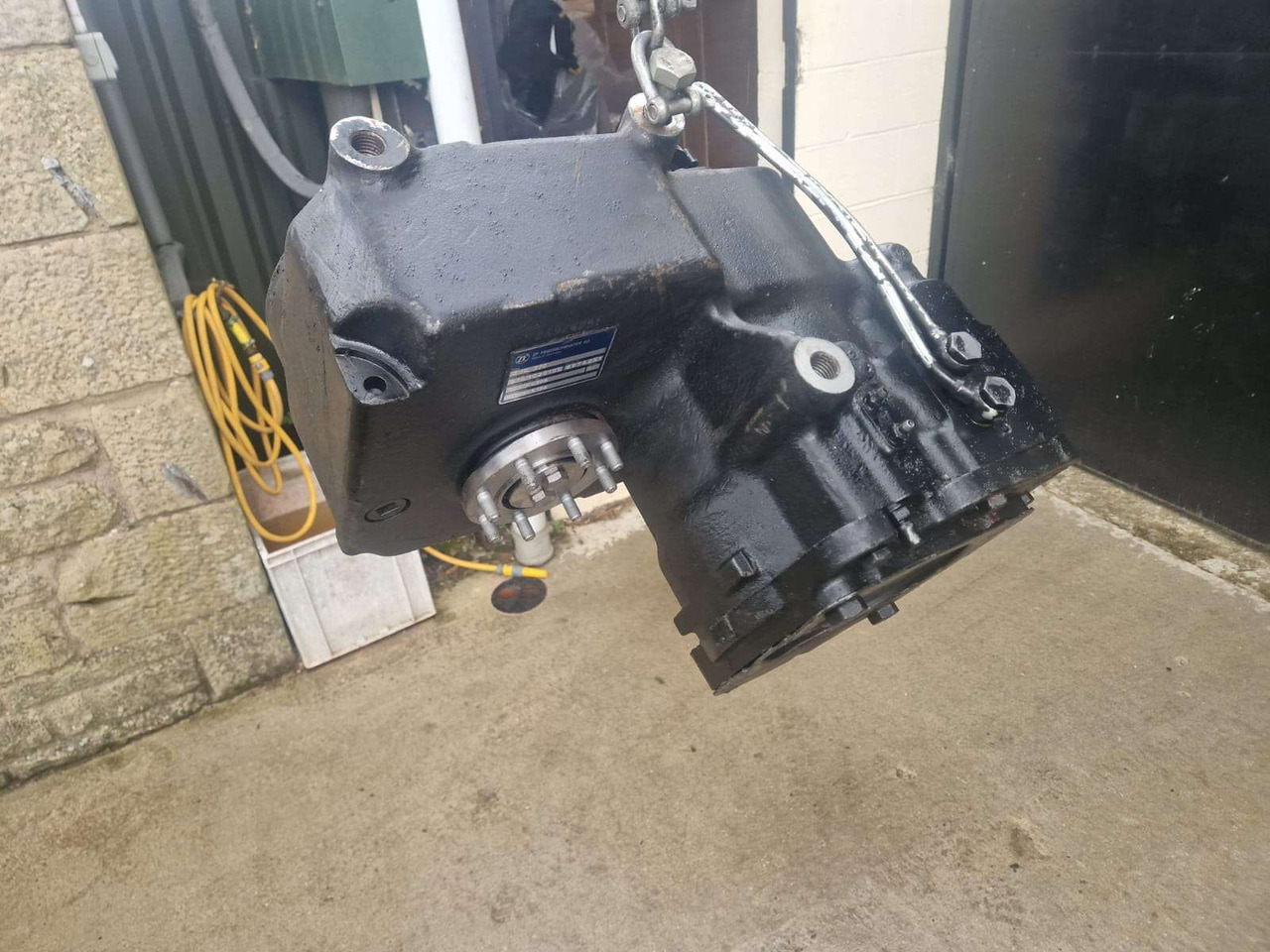 ZF Transmission 2HL 270 UNUSED JCB 333/K4308 - Suku Cadang Mesin untuk Peralatan konstruksi: gambar 2 ZF Transmission 2HL 270 UNUSED JCB 333/K4308 - Suku Cadang Mesin untuk Peralatan konstruksi: gambar 2