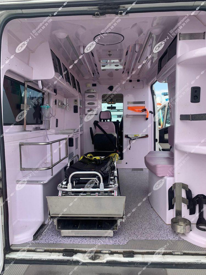 ORION FIAT 250 DUCATO - Ambulans: gambar 5 ORION FIAT 250 DUCATO - Ambulans: gambar 5