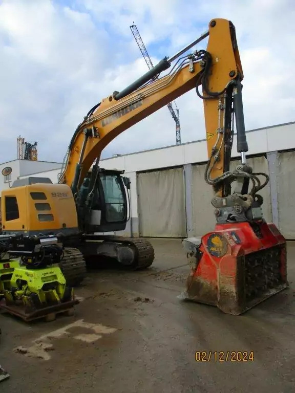 2015 Liebherr R 926 Compact - Ekskavator perayap: gambar 2 2015 Liebherr R 926 Compact - Ekskavator perayap: gambar 2