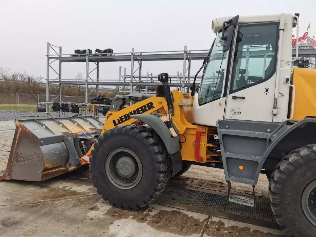 2018 Liebherr L 546 - Wheel loader: gambar 1 2018 Liebherr L 546 - Wheel loader: gambar 1