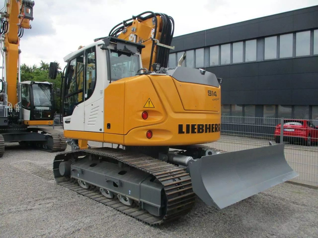 2023 Liebherr R 914 Compact G6.1-D - Ekskavator perayap: gambar 3 2023 Liebherr R 914 Compact G6.1-D - Ekskavator perayap: gambar 3