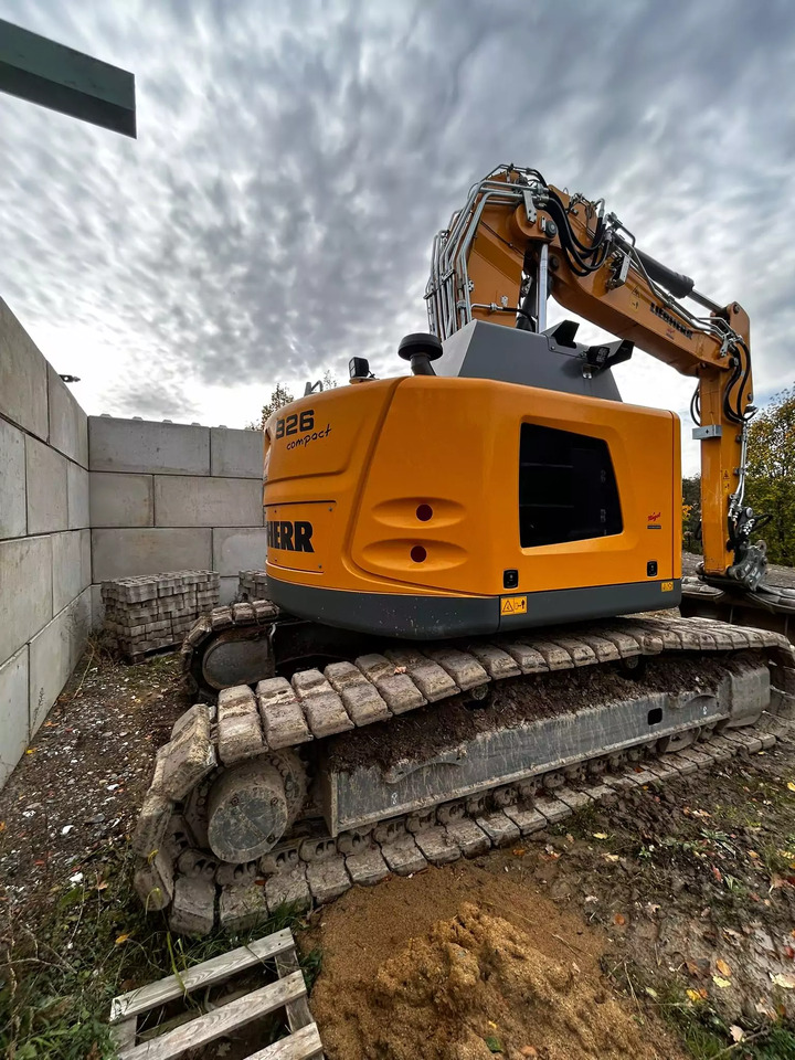 2023 Liebherr R 926 LC Compact G6.1-D - Ekskavator perayap: gambar 3 2023 Liebherr R 926 LC Compact G6.1-D - Ekskavator perayap: gambar 3