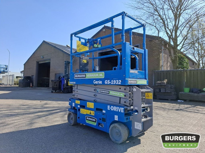 Genie GS1932 - Scissor lifts: gambar 4 Genie GS1932 - Scissor lifts: gambar 4