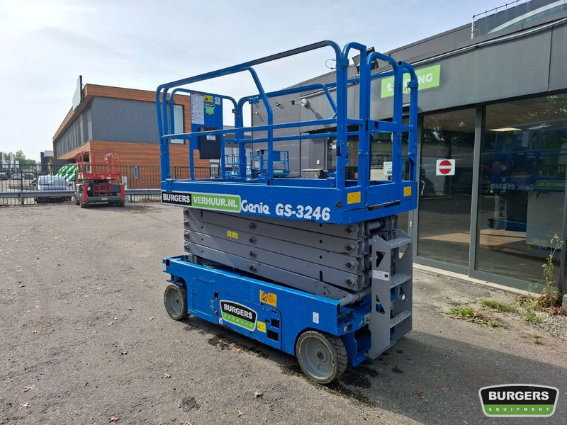 Genie GS3246 Nieuwe accus + lader - Scissor lifts: gambar 4 Genie GS3246 Nieuwe accus + lader - Scissor lifts: gambar 4