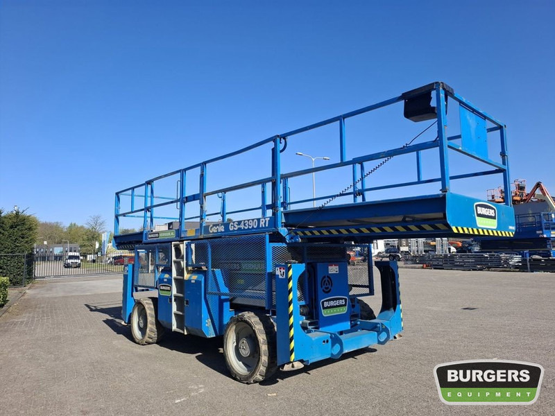 Genie GS4390 RT - Scissor lifts: gambar 2 Genie GS4390 RT - Scissor lifts: gambar 2