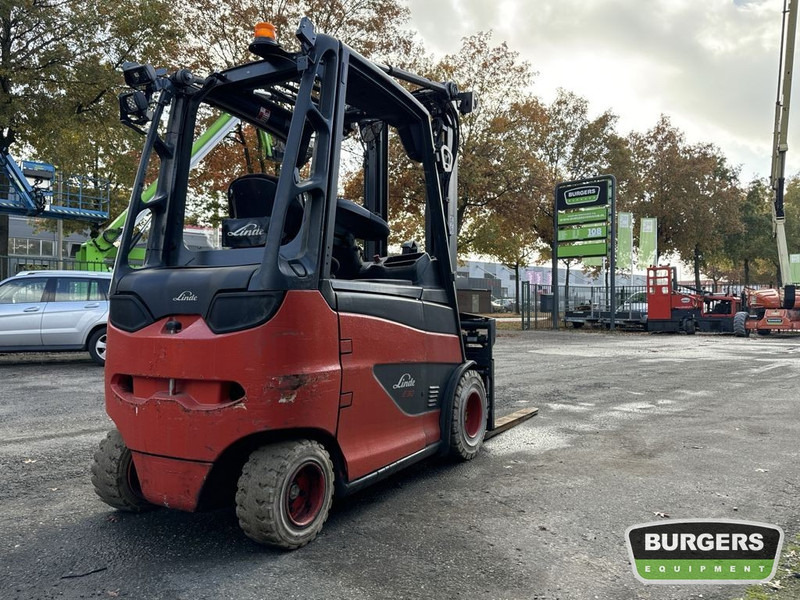 Linde E30H-01 600 - Forklift listrik: gambar 4 Linde E30H-01 600 - Forklift listrik: gambar 4