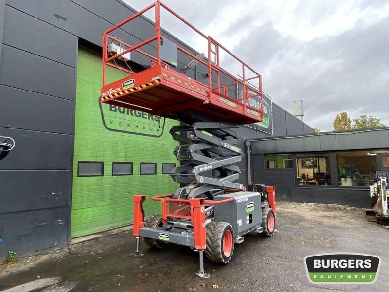 Skyjack SJ6832 RTE - Scissor lifts: gambar 3 Skyjack SJ6832 RTE - Scissor lifts: gambar 3
