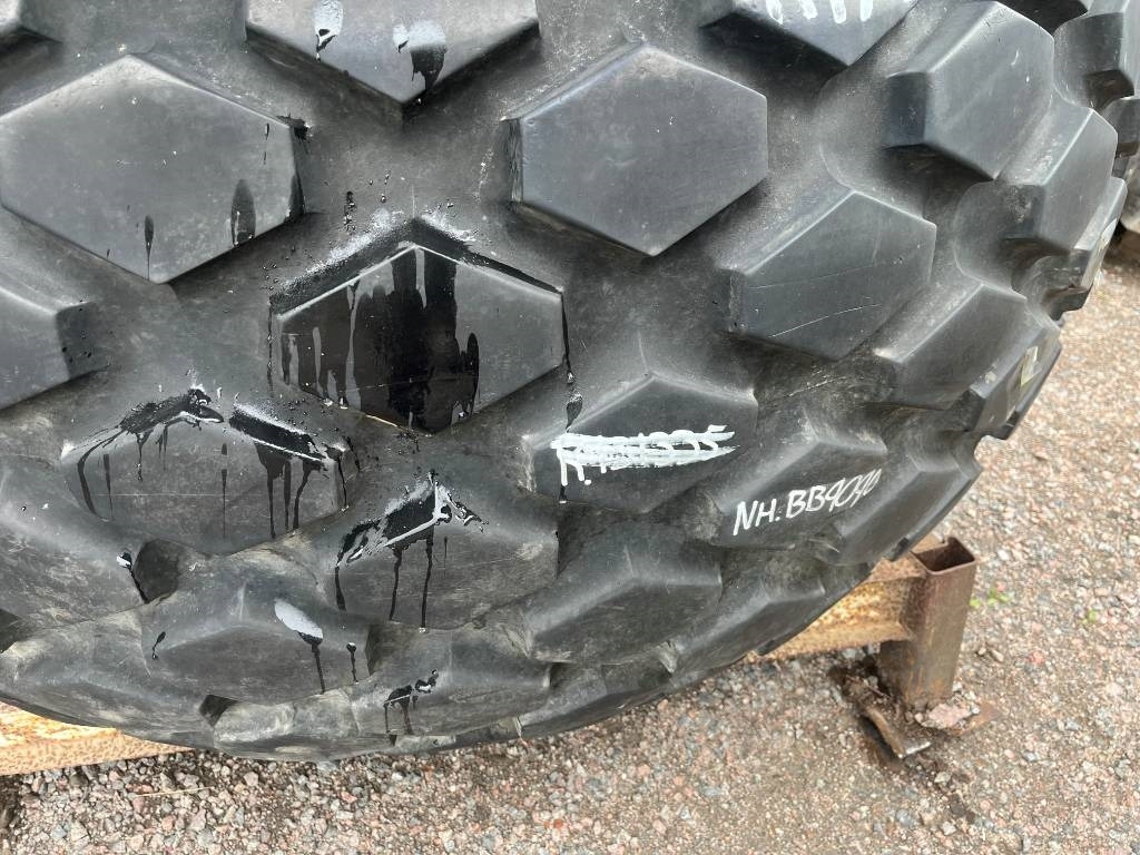 Alliance 28L- 26 Däck på Fälg - Ban untuk Peralatan pertanian: gambar 4 Alliance 28L- 26 Däck på Fälg - Ban untuk Peralatan pertanian: gambar 4