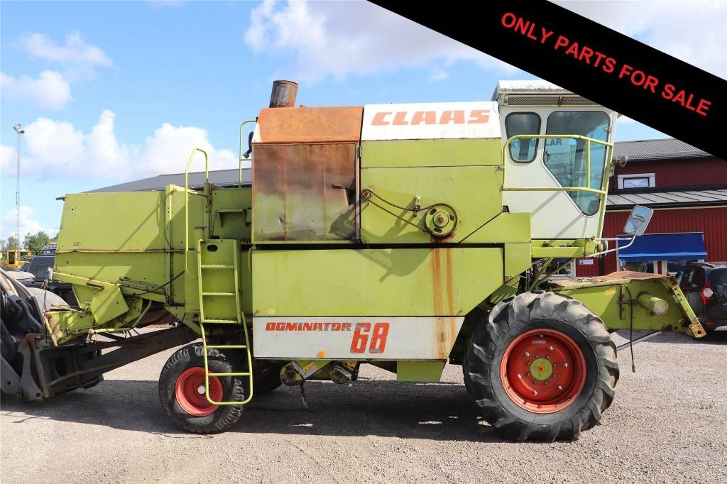 Claas Dominator 68 Dismantled. Only spare parts - Pemanen gabungan: gambar 1 Claas Dominator 68 Dismantled. Only spare parts - Pemanen gabungan: gambar 1