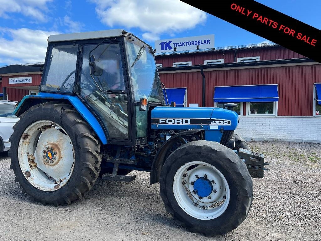 Ford 4830 Dismantled: only sold as spare parts - Traktor: gambar 1 Ford 4830 Dismantled: only sold as spare parts - Traktor: gambar 1