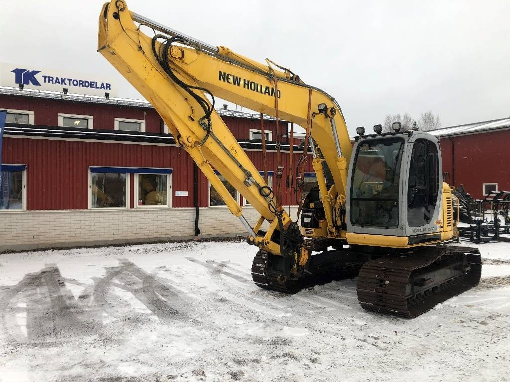 New Holland Kobelco E135SR dismantled: only spare parts - Ekskavator perayap: gambar 2 New Holland Kobelco E135SR dismantled: only spare parts - Ekskavator perayap: gambar 2