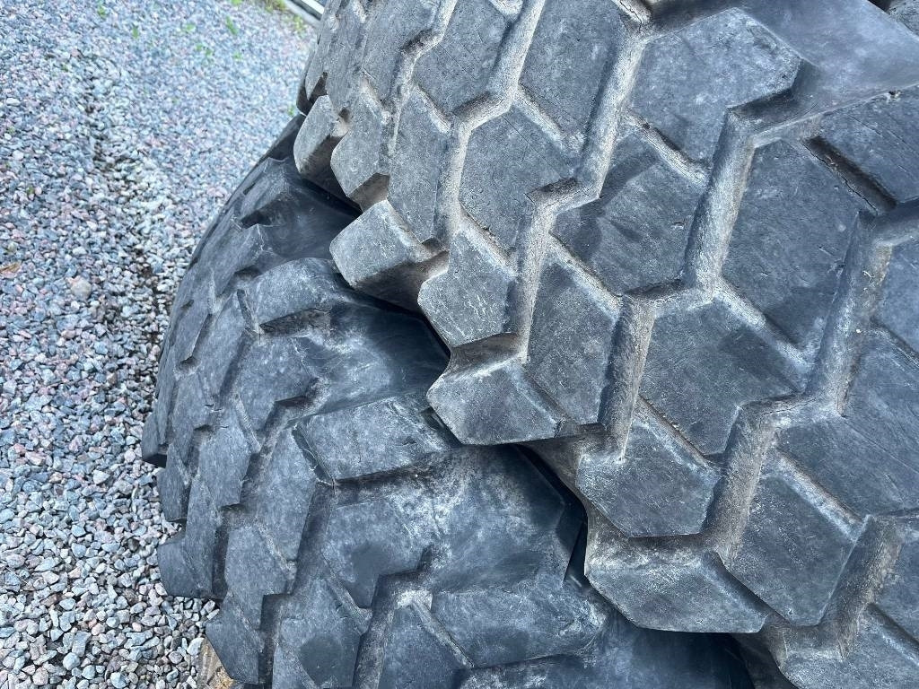 Nokian 18,4-34 14,9-24 till Volvo Bm 840 841 - Ban untuk Peralatan konstruksi: gambar 3 Nokian 18,4-34 14,9-24 till Volvo Bm 840 841 - Ban untuk Peralatan konstruksi: gambar 3