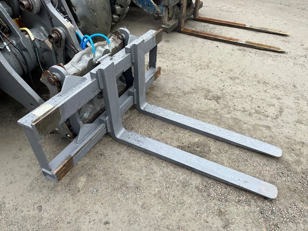 Pallgafflar / Forks Hydrauliska 9,9 ton - Garpu rumput untuk Peralatan konstruksi: gambar 5 Pallgafflar / Forks Hydrauliska 9,9 ton - Garpu rumput untuk Peralatan konstruksi: gambar 5