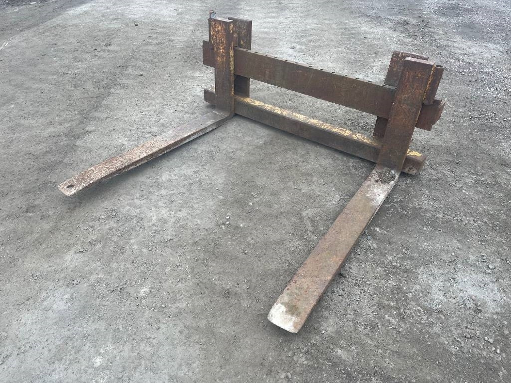 Pallgafflar / Gaffelställ Hymas Hymas 470 med fler - Garpu rumput untuk Peralatan konstruksi: gambar 2 Pallgafflar / Gaffelställ Hymas Hymas 470 med fler - Garpu rumput untuk Peralatan konstruksi: gambar 2