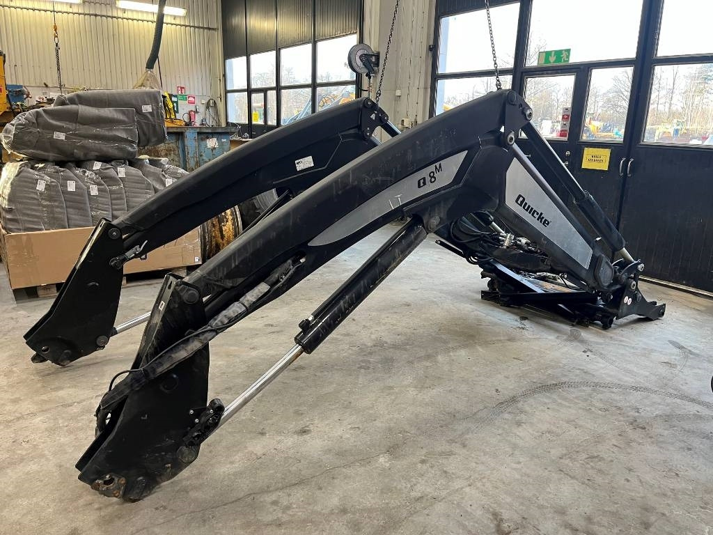 Reservdelar / Parts till Ålö Quicke Q8 - Pemuat depan untuk traktor: gambar 2 Reservdelar / Parts till Ålö Quicke Q8 - Pemuat depan untuk traktor: gambar 2