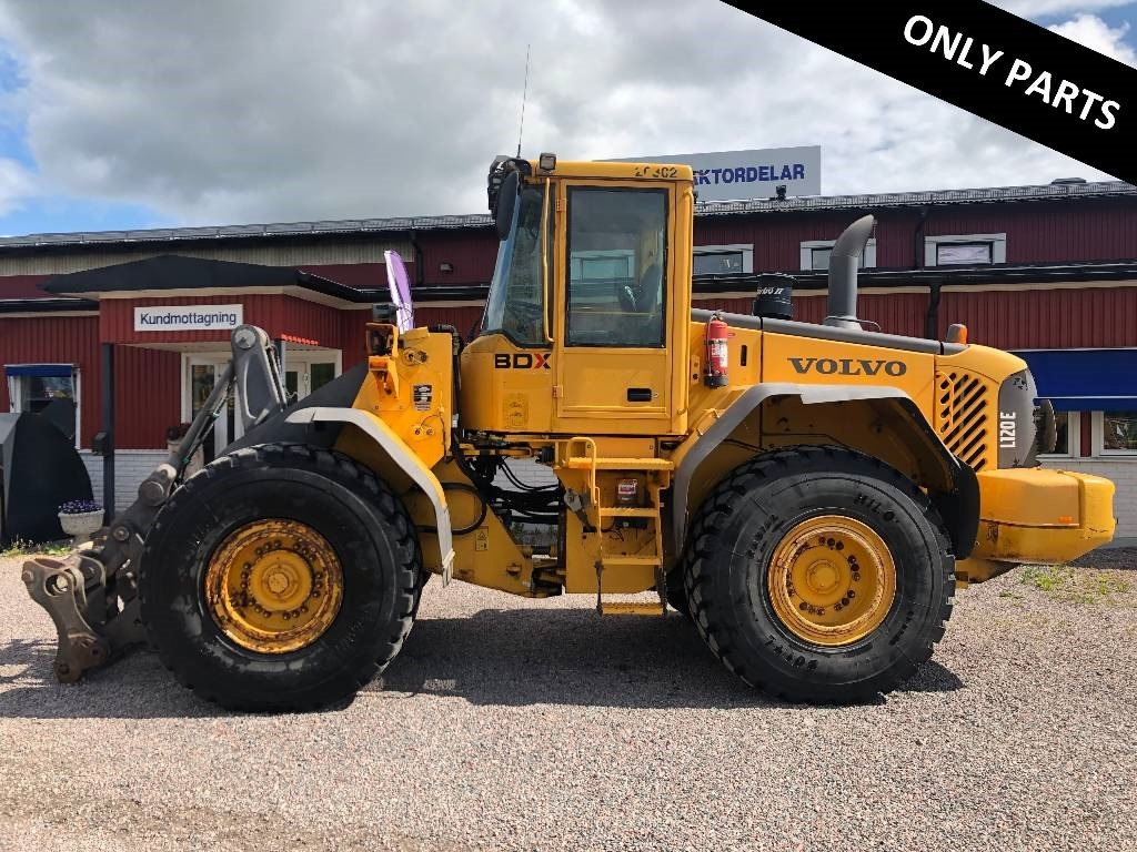 Volvo L 120 E Dismantled: only spare parts - Wheel loader: gambar 1 Volvo L 120 E Dismantled: only spare parts - Wheel loader: gambar 1