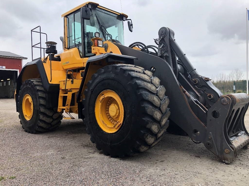 Volvo L 220 G Dismantled: only spare parts - Wheel loader: gambar 4 Volvo L 220 G Dismantled: only spare parts - Wheel loader: gambar 4