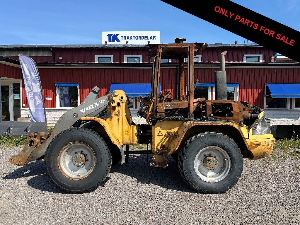 Volvo L 40 B TPS Dismantled. Only spare parts - Wheel loader: gambar 1 Volvo L 40 B TPS Dismantled. Only spare parts - Wheel loader: gambar 1