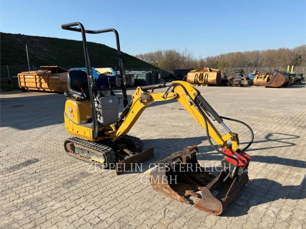 CAT 300.9D - Ekskavator perayap: gambar 2 CAT 300.9D - Ekskavator perayap: gambar 2