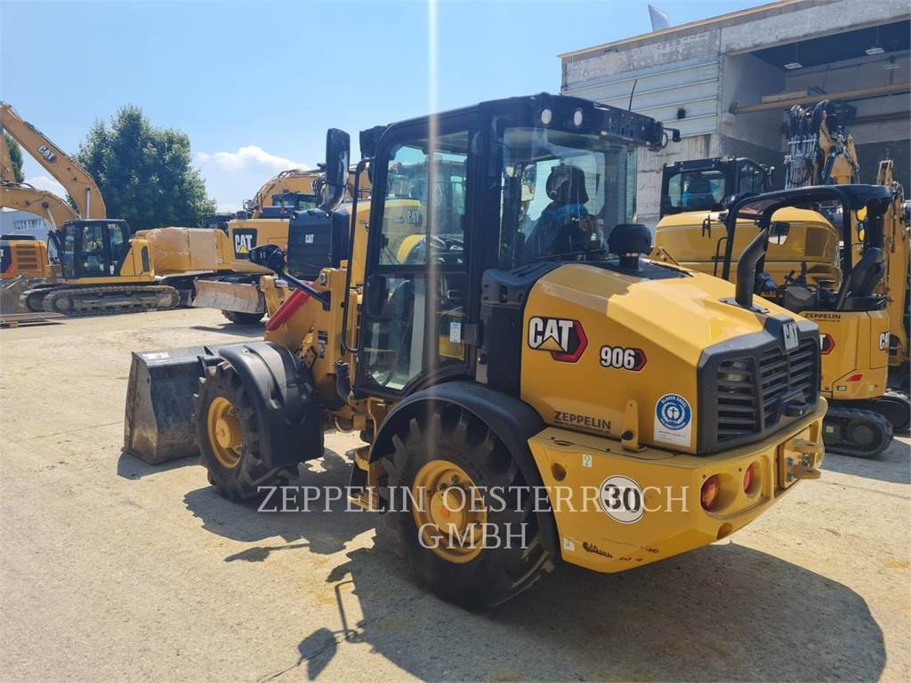 CAT 906-14 - Wheel loader: gambar 4 CAT 906-14 - Wheel loader: gambar 4
