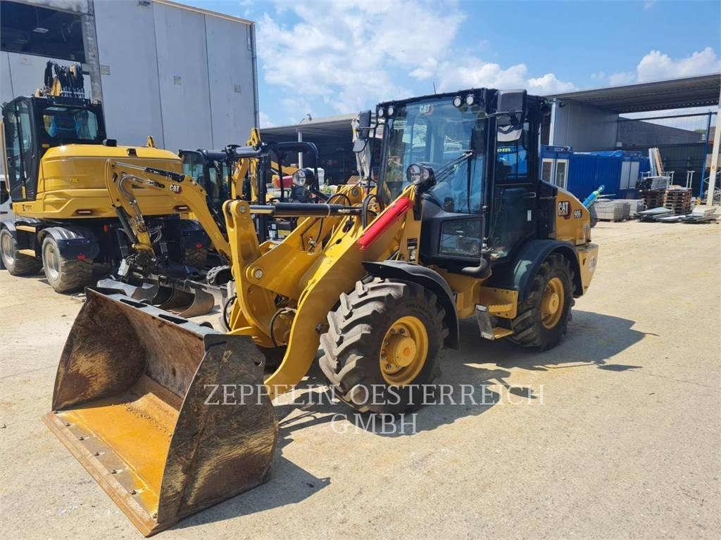 CAT 906-14 - Wheel loader: gambar 1 CAT 906-14 - Wheel loader: gambar 1