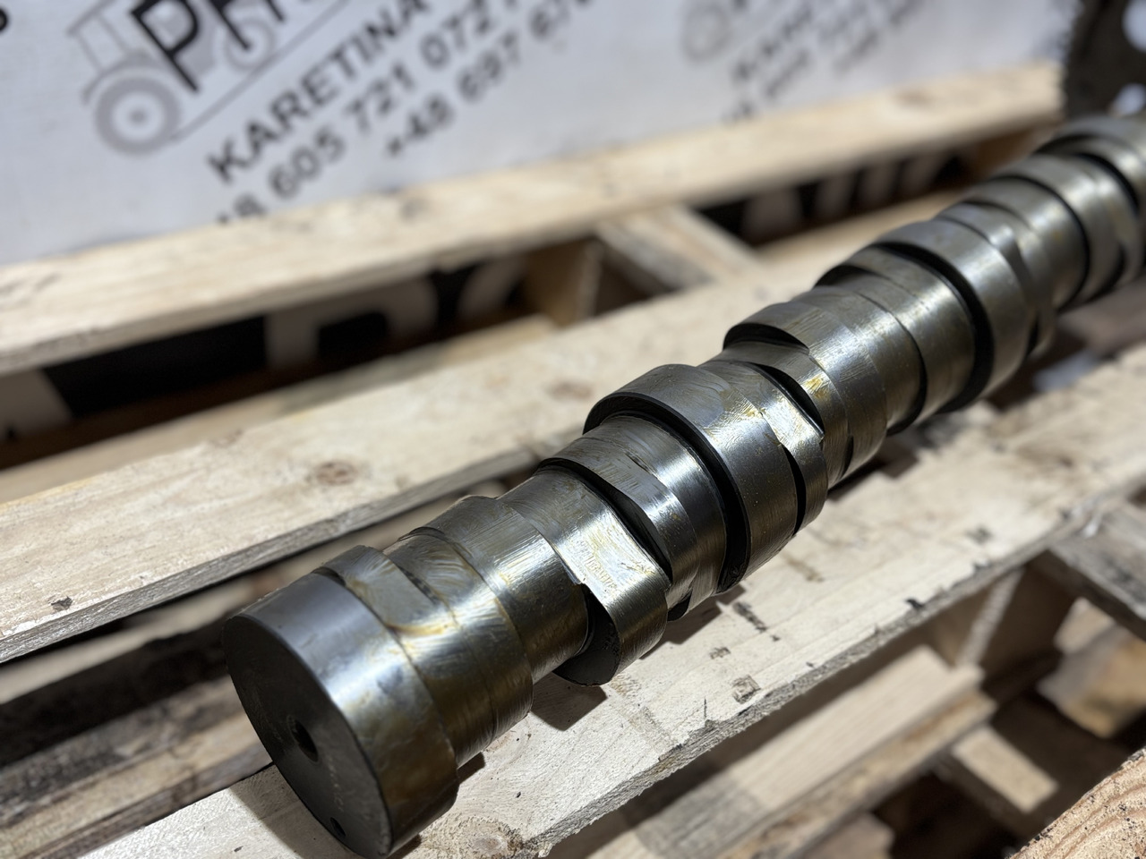 CLAAS Mercedes OM 502 LA V8 OM502LA Wałek Rozrządu 5420511201 - Camshaft untuk Peralatan pertanian: gambar 2 CLAAS Mercedes OM 502 LA V8 OM502LA Wałek Rozrządu 5420511201 - Camshaft untuk Peralatan pertanian: gambar 2