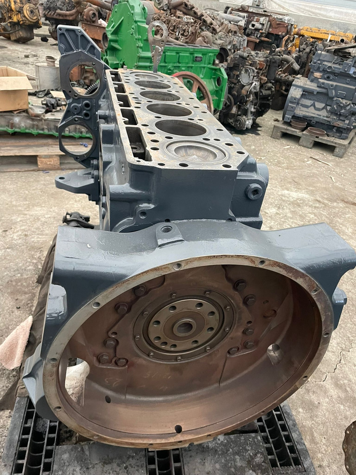 Cat Caterpillar C9 - słupek silnika - Mesin untuk Peralatan pertanian: gambar 3 Cat Caterpillar C9 - słupek silnika - Mesin untuk Peralatan pertanian: gambar 3