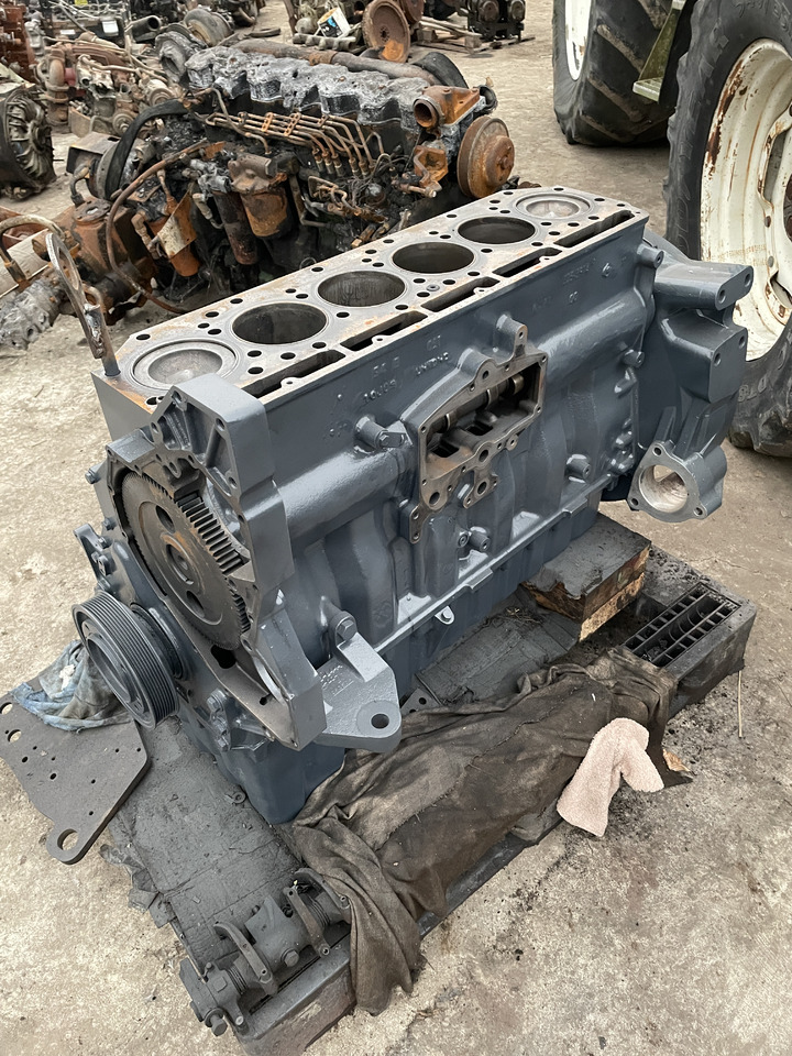 Caterpillar Cat C9 - blok silnika 325-3914 325-3915 - Blok silinder untuk Peralatan pertanian: gambar 1 Caterpillar Cat C9 - blok silnika 325-3914 325-3915 - Blok silinder untuk Peralatan pertanian: gambar 1