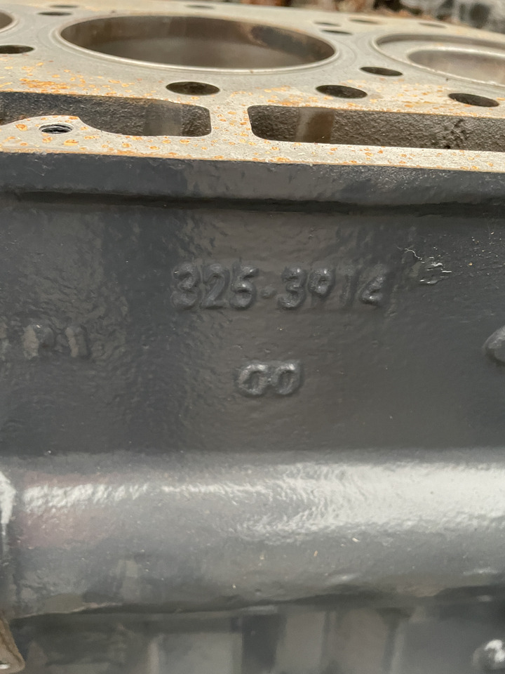 Caterpillar Cat C9 - blok silnika 325-3914 325-3915 - Blok silinder untuk Peralatan pertanian: gambar 4 Caterpillar Cat C9 - blok silnika 325-3914 325-3915 - Blok silinder untuk Peralatan pertanian: gambar 4