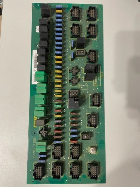 Centrala elektryczna claas 0000167012 Odebrane - ECU untuk Peralatan pertanian: gambar 4 Centrala elektryczna claas 0000167012 Odebrane - ECU untuk Peralatan pertanian: gambar 4
