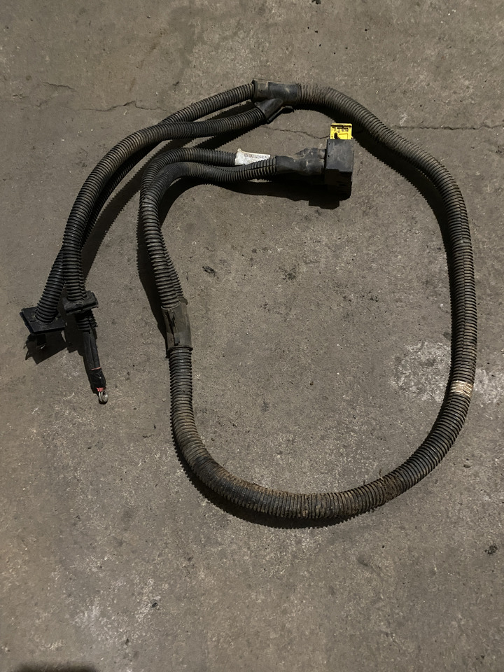 Claas Arion 550-520 650-620 - kabel wiązka elektryczna 0021500712 - Kabel/ Kawat harness untuk Traktor: gambar 1 Claas Arion 550-520 650-620 - kabel wiązka elektryczna 0021500712 - Kabel/ Kawat harness untuk Traktor: gambar 1