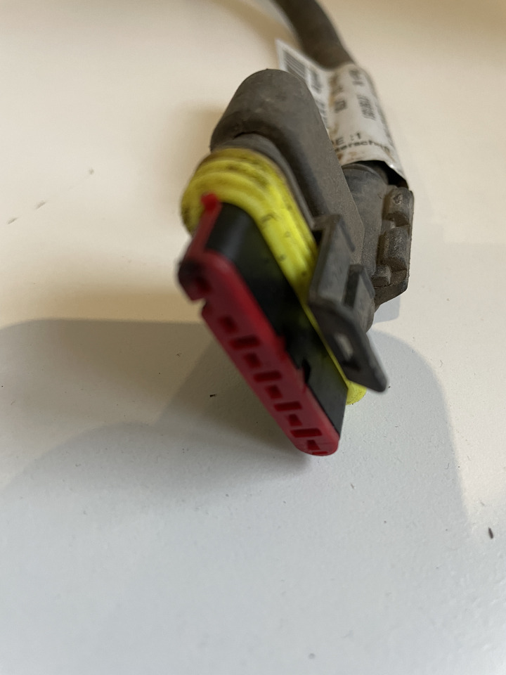 Claas Arion 550-520 650-620 - kabel wiązka elektryczna 0021581051 - Kabel/ Kawat harness untuk Traktor: gambar 2 Claas Arion 550-520 650-620 - kabel wiązka elektryczna 0021581051 - Kabel/ Kawat harness untuk Traktor: gambar 2
