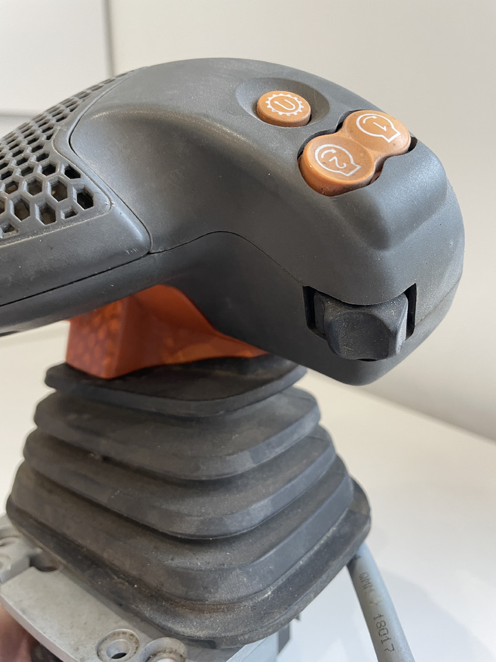 Claas Arion - joystick sterowanie 0011467450 - Kabin dan interior untuk Peralatan pertanian: gambar 4 Claas Arion - joystick sterowanie 0011467450 - Kabin dan interior untuk Peralatan pertanian: gambar 4
