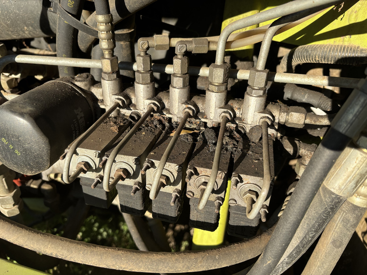 Claas Jaguar 820 840 860 Rozdzielacz hydrauliczny 00 0078 205 0 0000782050 - Hidrolika untuk Peralatan pertanian: gambar 1 Claas Jaguar 820 840 860 Rozdzielacz hydrauliczny 00 0078 205 0 0000782050 - Hidrolika untuk Peralatan pertanian: gambar 1