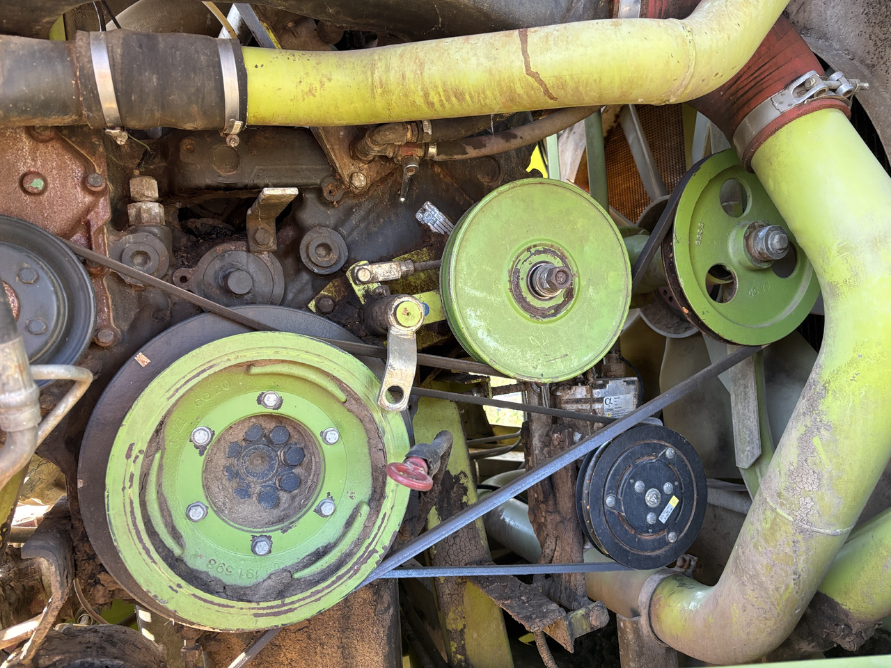 Claas Jaguar 840 Wałek Zdawczy Wałek Napędu Silnika 00 0077 912 2 0000779122 - Poros penggerak untuk Peralatan pertanian: gambar 2 Claas Jaguar 840 Wałek Zdawczy Wałek Napędu Silnika 00 0077 912 2 0000779122 - Poros penggerak untuk Peralatan pertanian: gambar 2