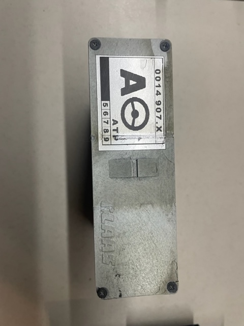 Claas moduł autopilot 014907.X - ECU untuk Peralatan pertanian: gambar 2 Claas moduł autopilot 014907.X - ECU untuk Peralatan pertanian: gambar 2