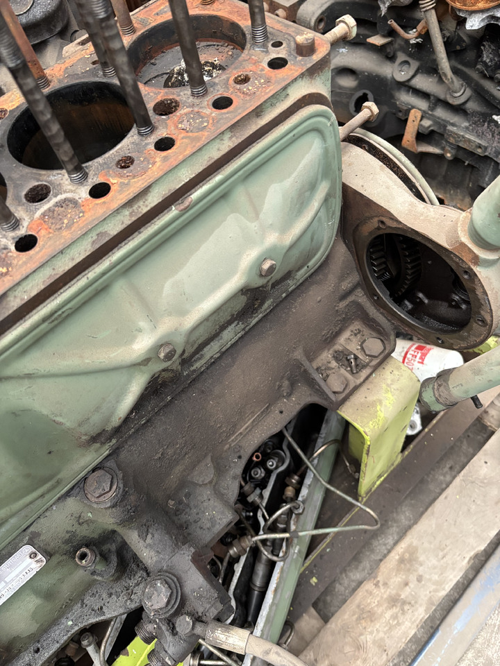 Daimler Benz Mercedes OM352 352.900 Silnik Części - Suku Cadang Mesin untuk Peralatan pertanian: gambar 4 Daimler Benz Mercedes OM352 352.900 Silnik Części - Suku Cadang Mesin untuk Peralatan pertanian: gambar 4