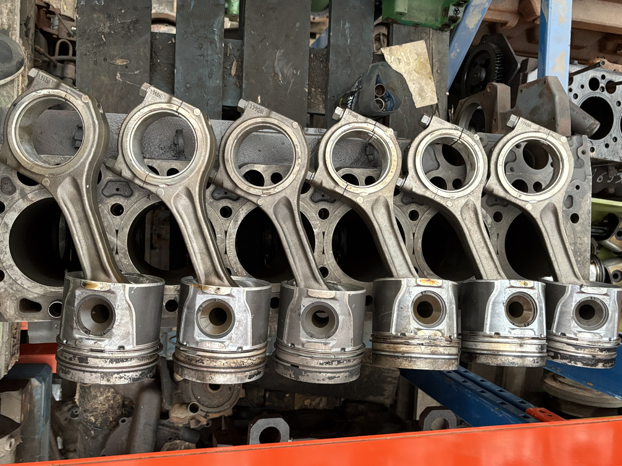 Deutz 04901791 Korbowód Korbowody 1792R - Batang penghubung untuk Peralatan konstruksi: gambar 1 Deutz 04901791 Korbowód Korbowody 1792R - Batang penghubung untuk Peralatan konstruksi: gambar 1